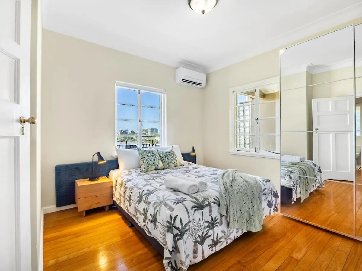 בריסביין Riverside Heritage Chateau 2Br Home South דירה